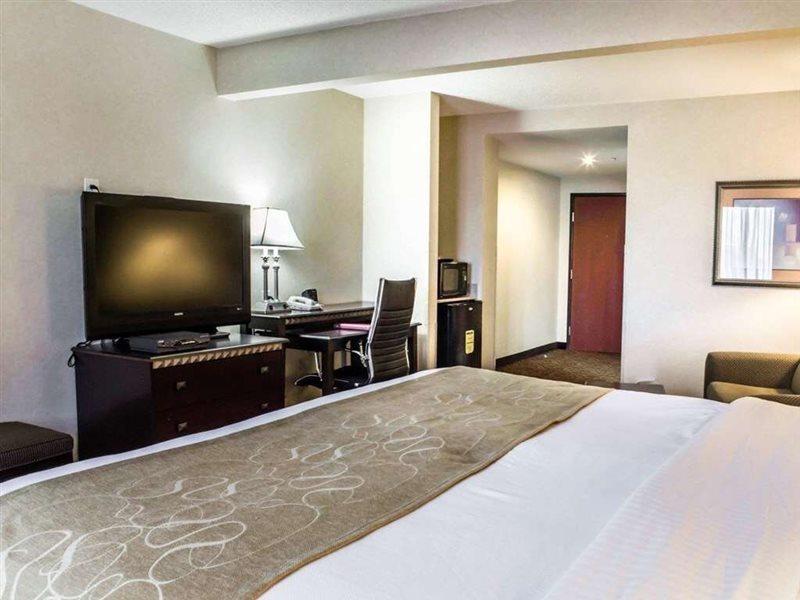 Fairfield By Marriott Inn & Suites Greensboro Coliseum Area Extérieur photo