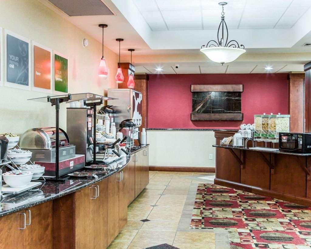 Fairfield By Marriott Inn & Suites Greensboro Coliseum Area Restaurant photo