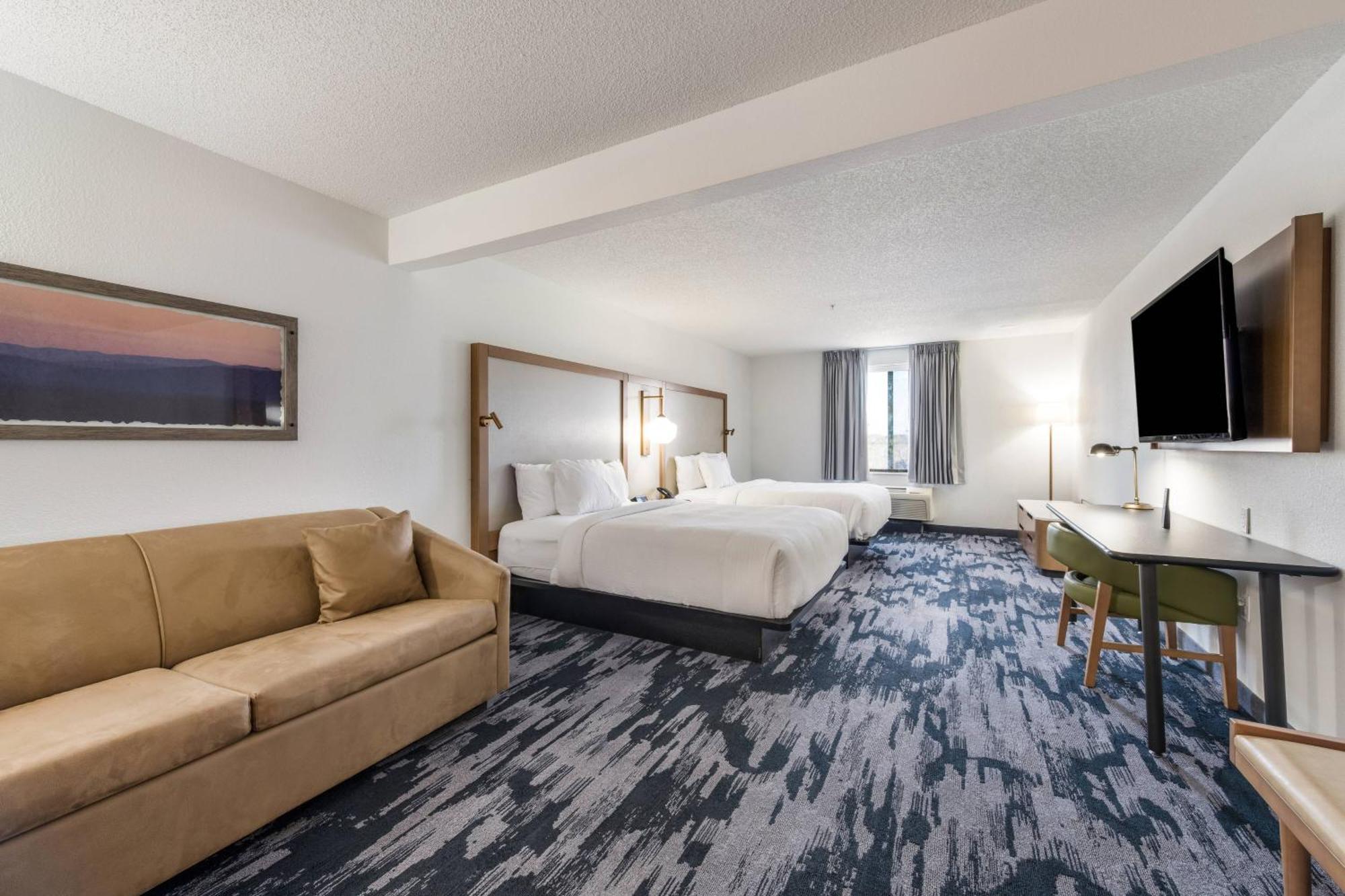 Fairfield By Marriott Inn & Suites Greensboro Coliseum Area Extérieur photo