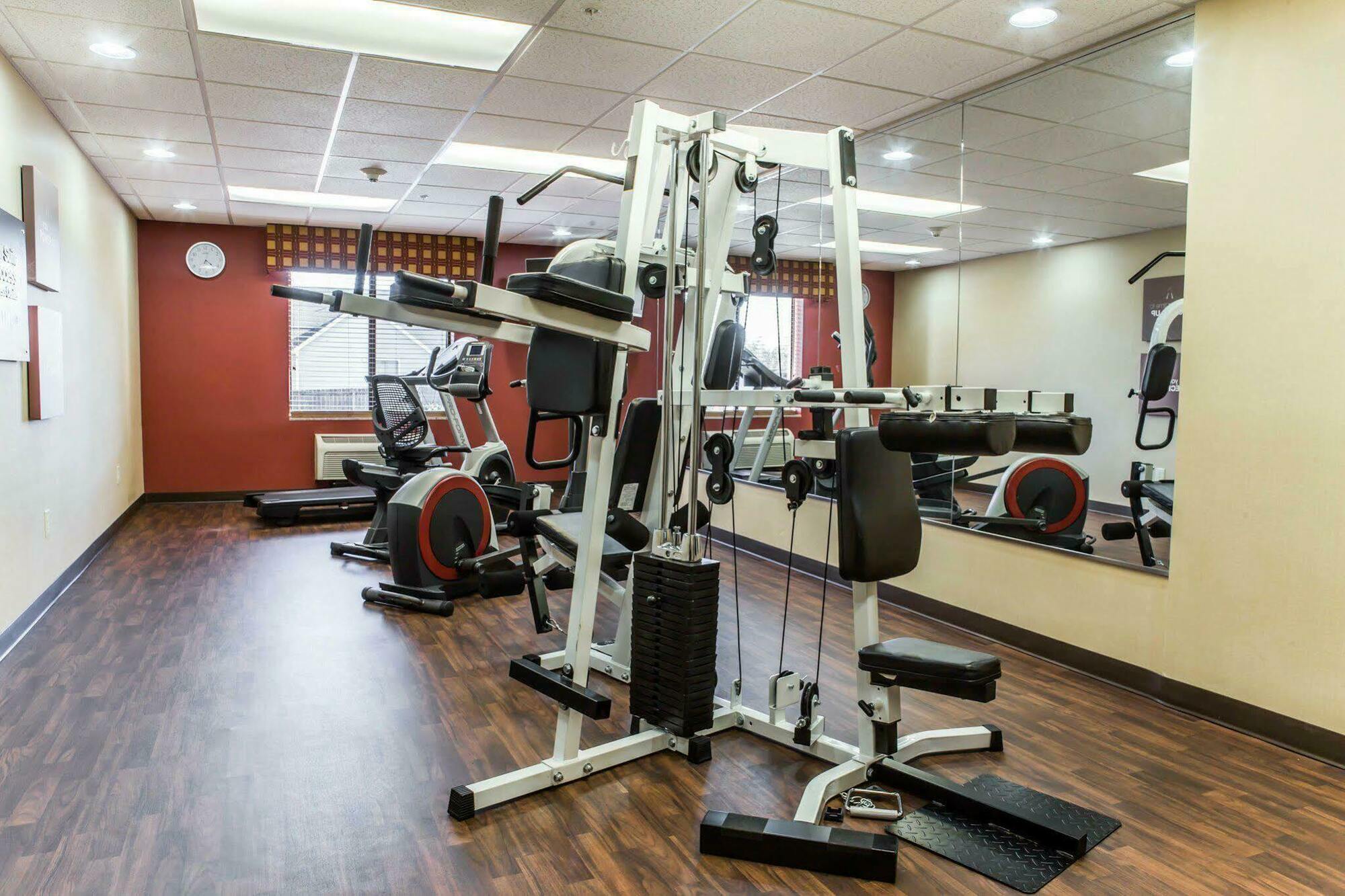 Fairfield By Marriott Inn & Suites Greensboro Coliseum Area Extérieur photo